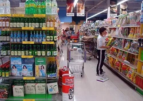 小细节大文明 购物礼仪篇