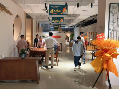 汉口北国际贸易城 ‘文化IP+供应链’模式引爆28.6万客流，百货板块焕发新活力