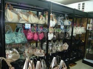 扬州小商品展架与饰品展架供应 一站式解决方案助力百货业高效展示